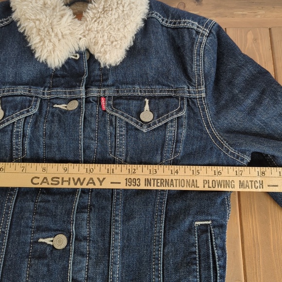 Levi’s Women's Sherpa Lined Short Denim Winter Trucker Jacket Size XS - Picture 5 of 14